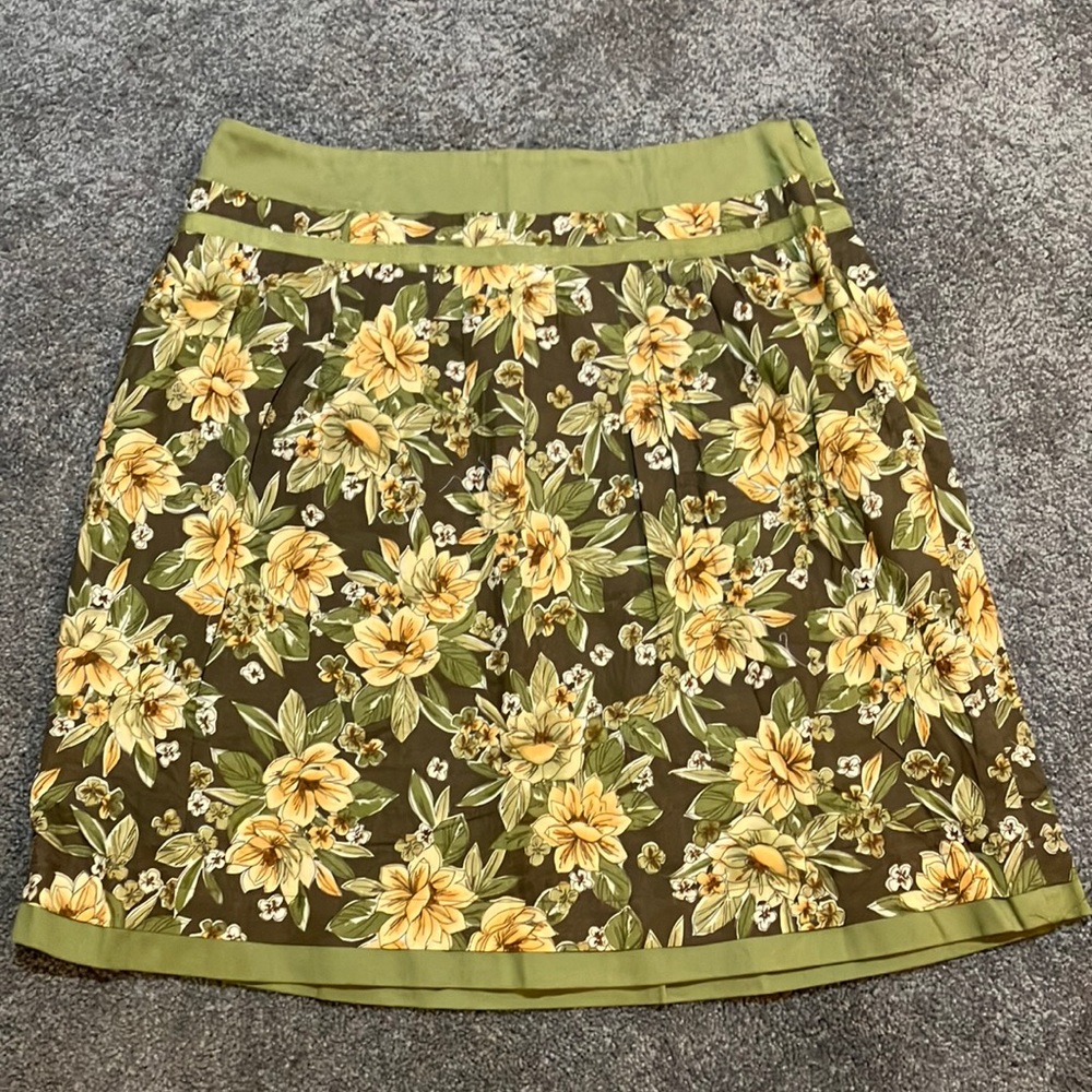 NWT Christopher & Banks size 16 skirt